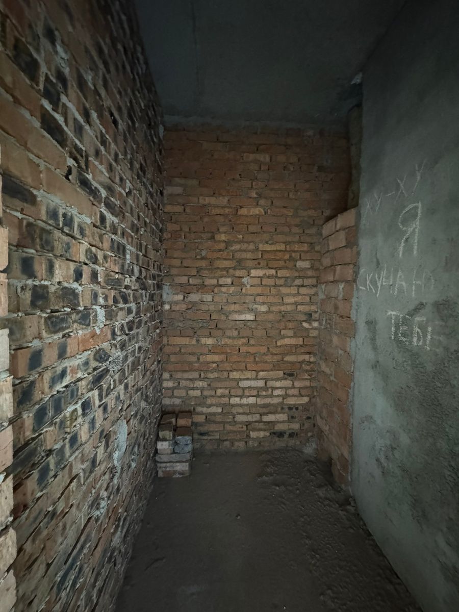 1834166217007158