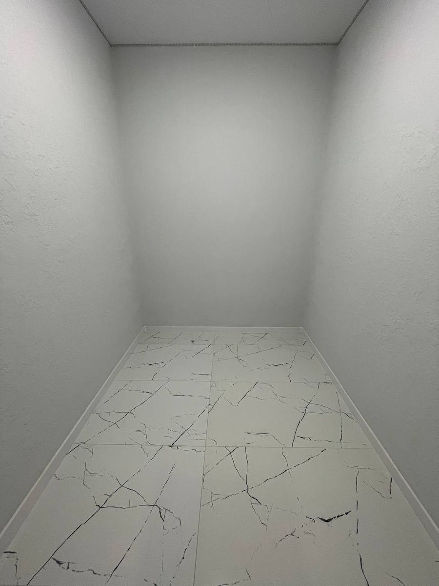 1840782031675159