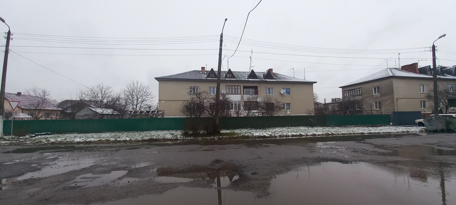1821796378689016