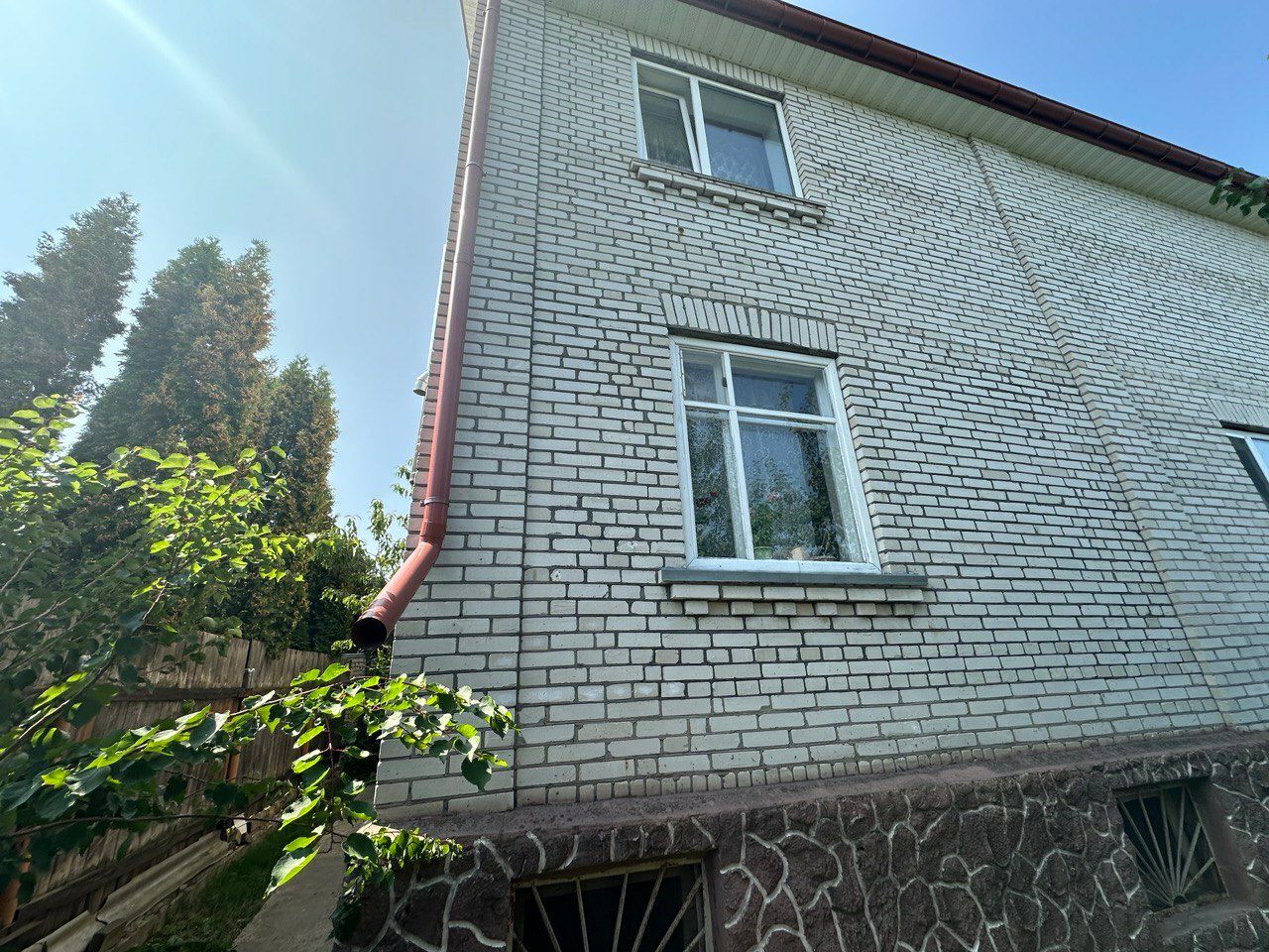 1831277169366016