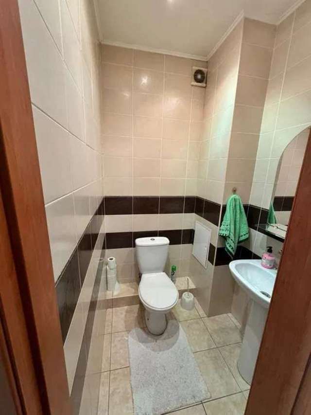 1838971748364016