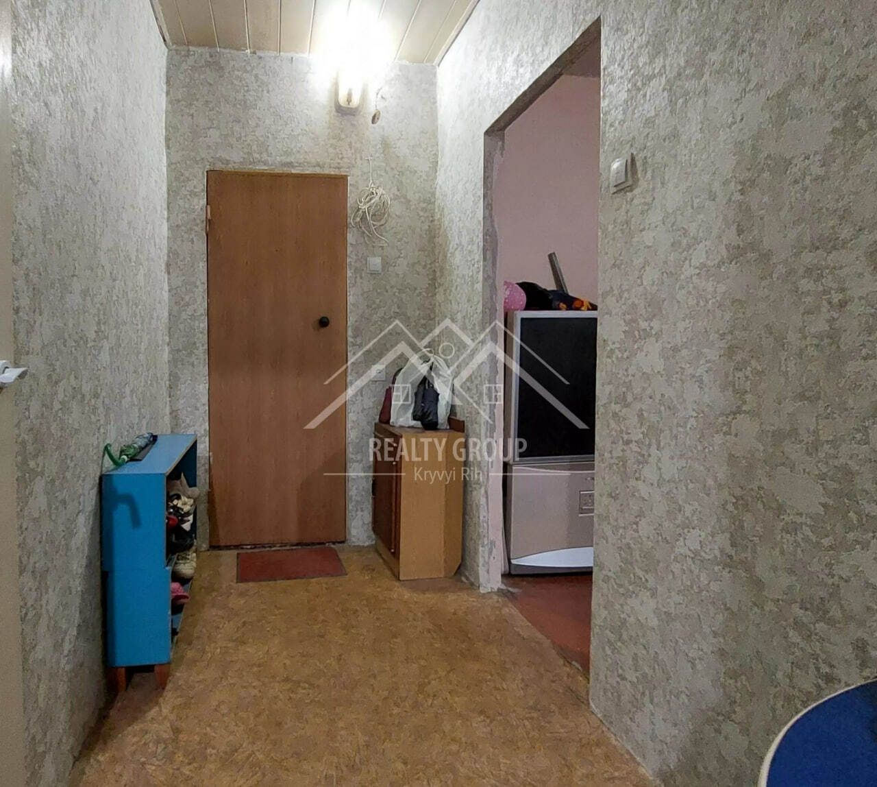 1832716156400160