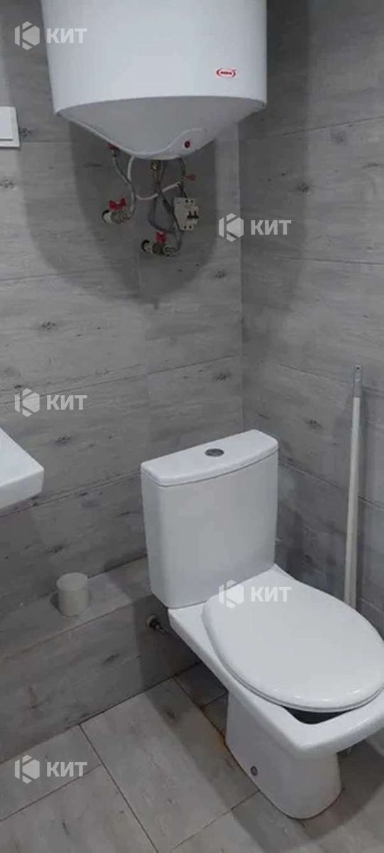 1834185521811160