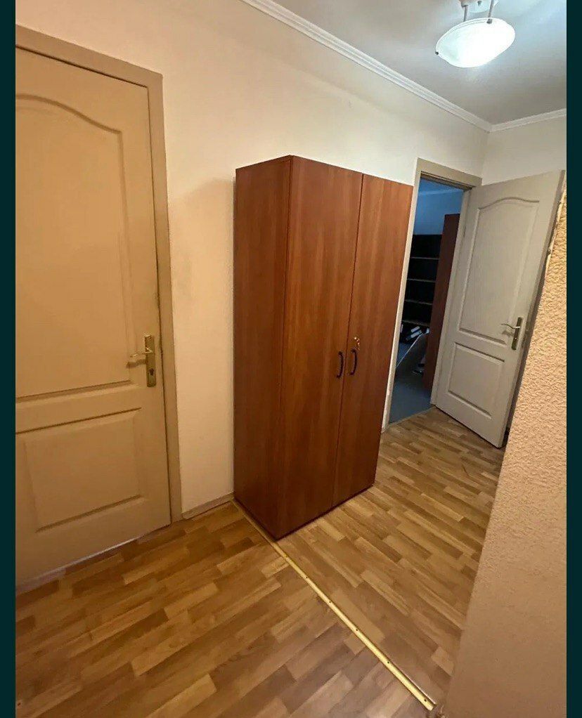 1839251122989160