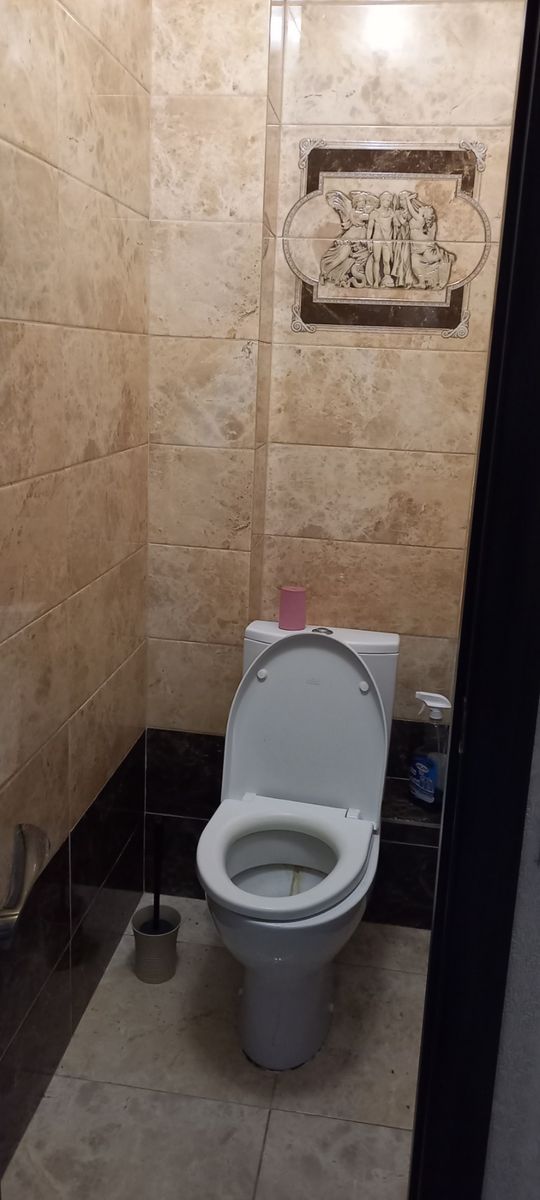 1835824430088161