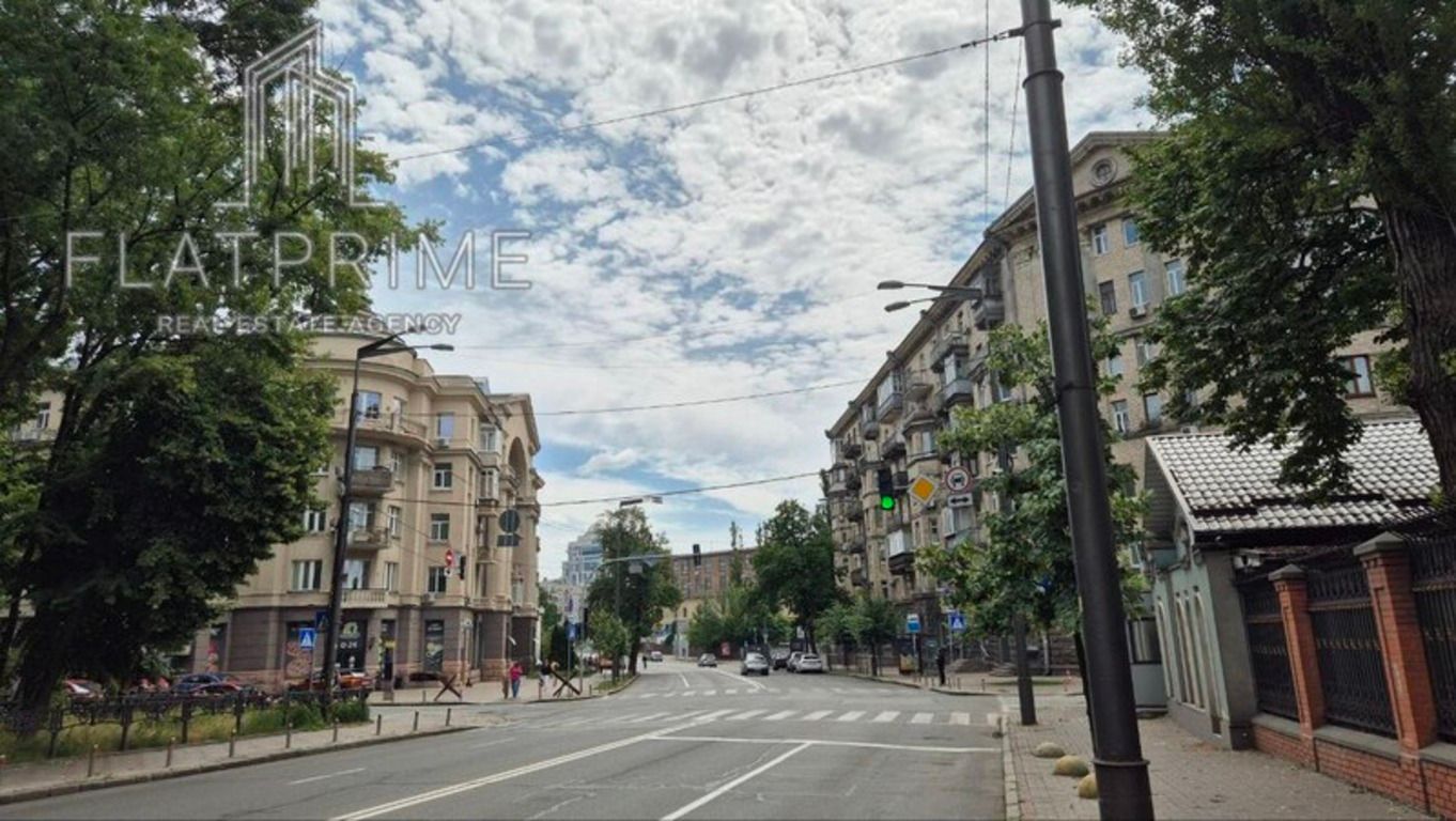 1836080852738161