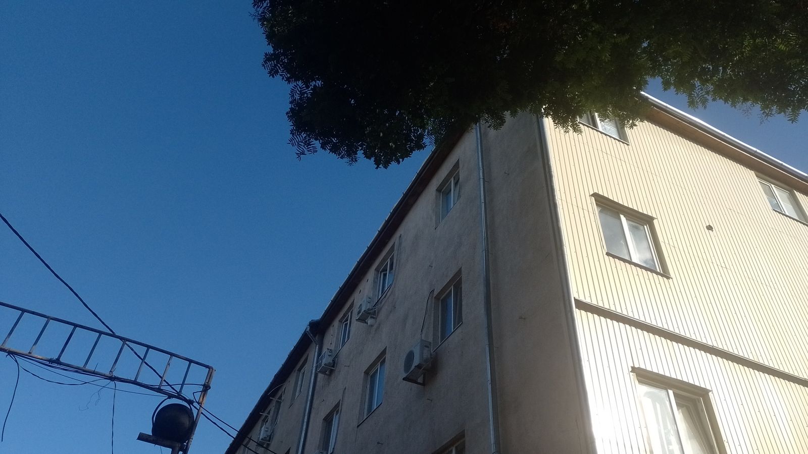 1837459508731161
