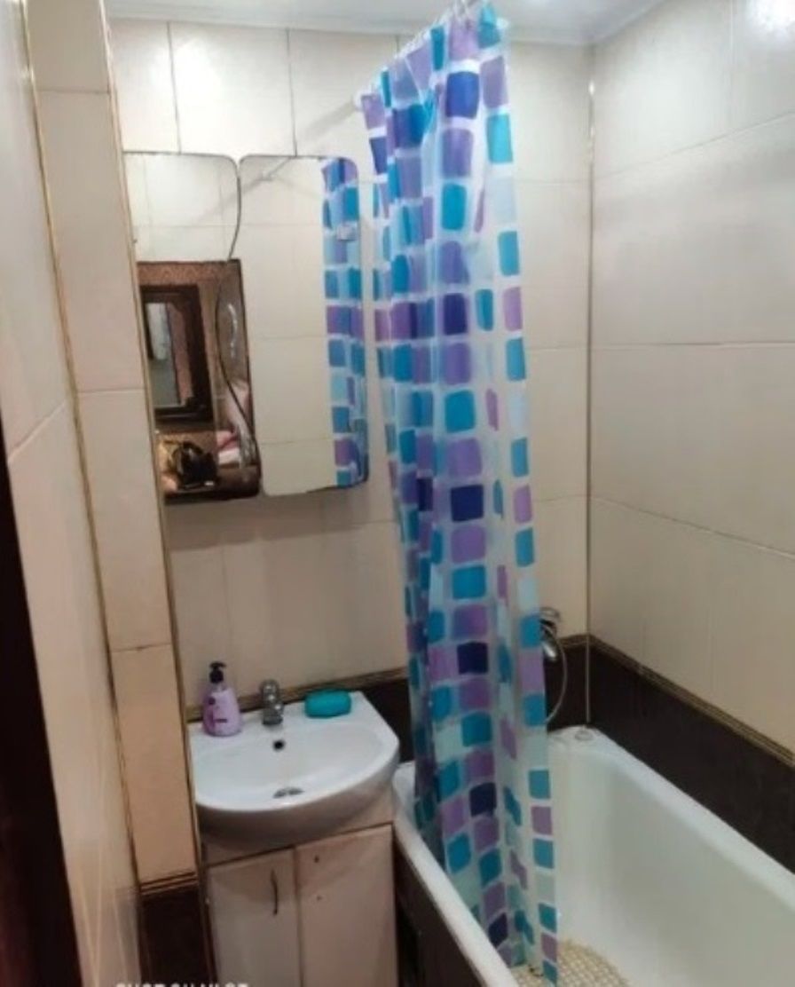 1837865073622161