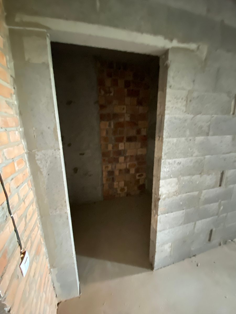 1838528307693163