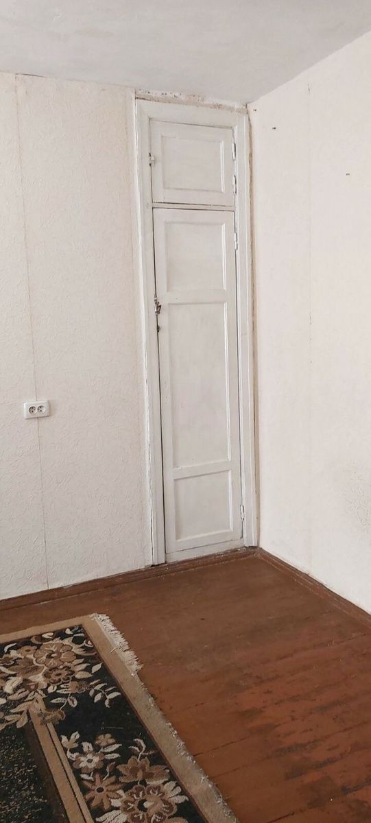 1836431463879167