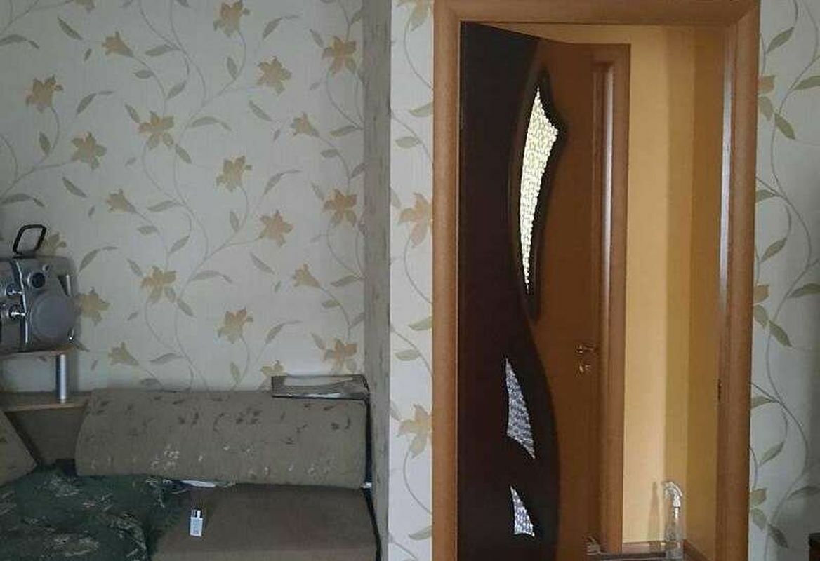 1833395356726017