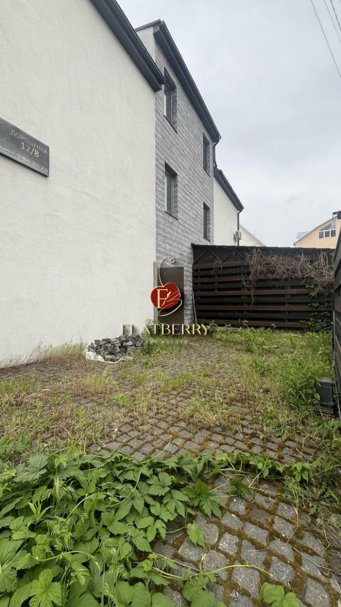 1833792483858170