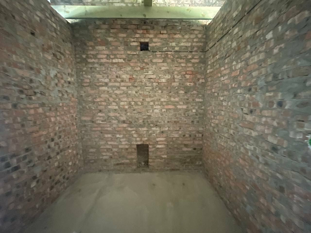 1836615118170171