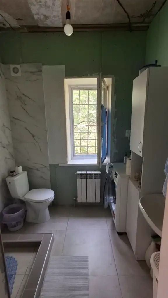 1842144635216178