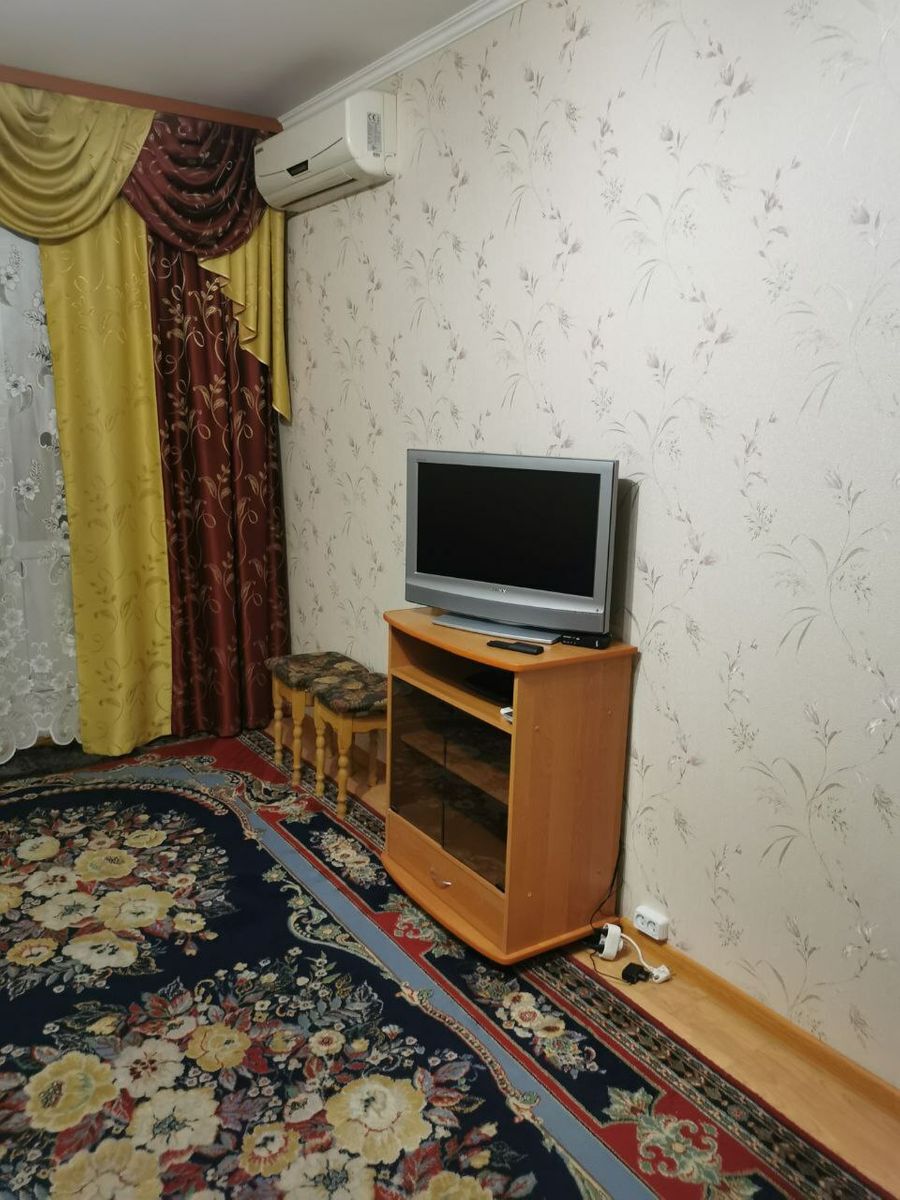 1835069497478018
