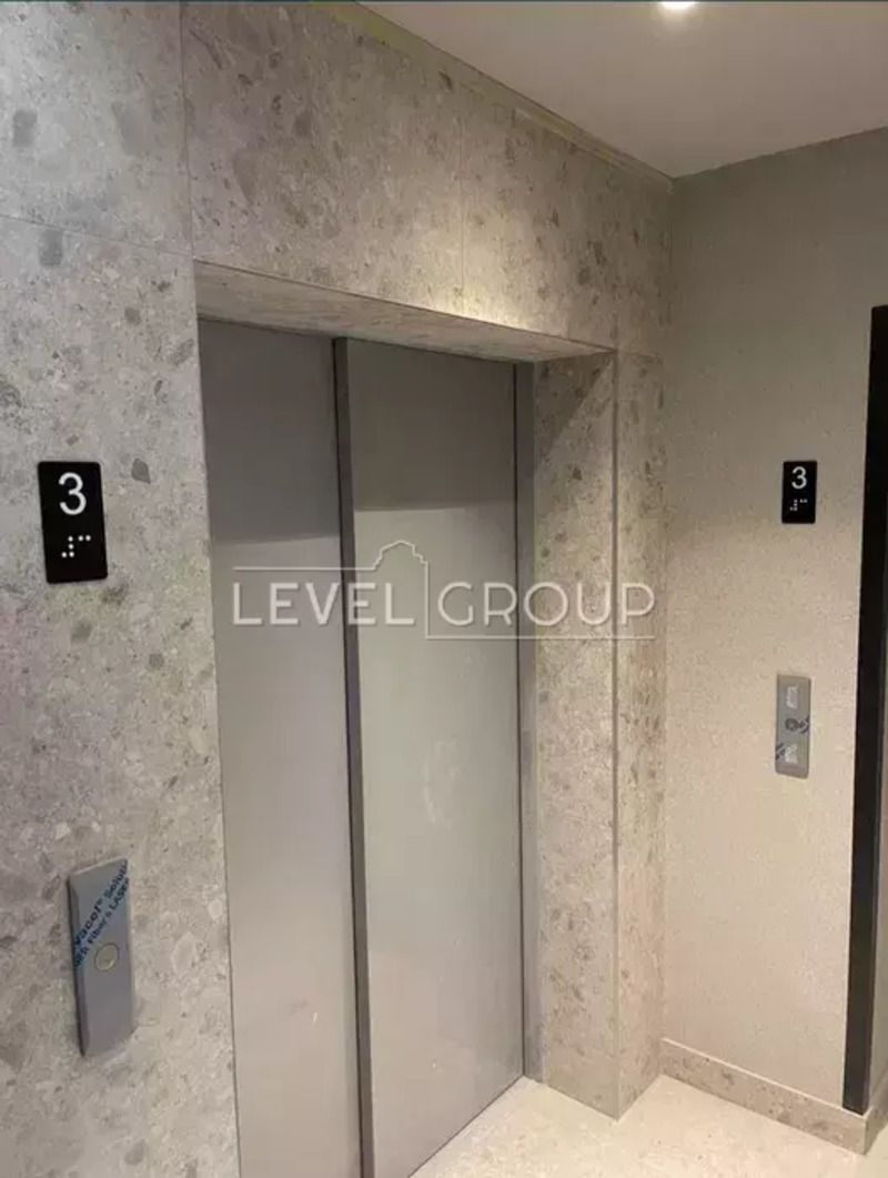 1835267961690018