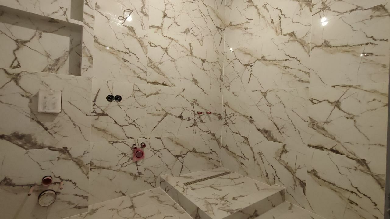 1833815431165180