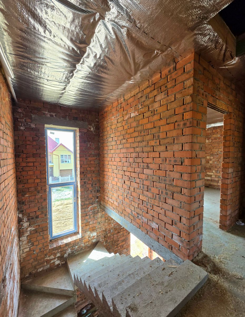 1835809042452180