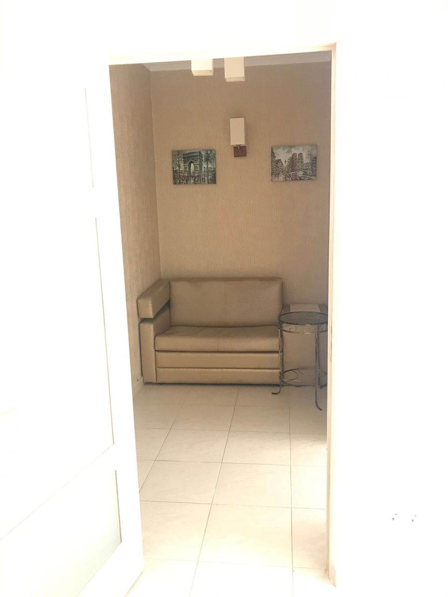 1832187434163182