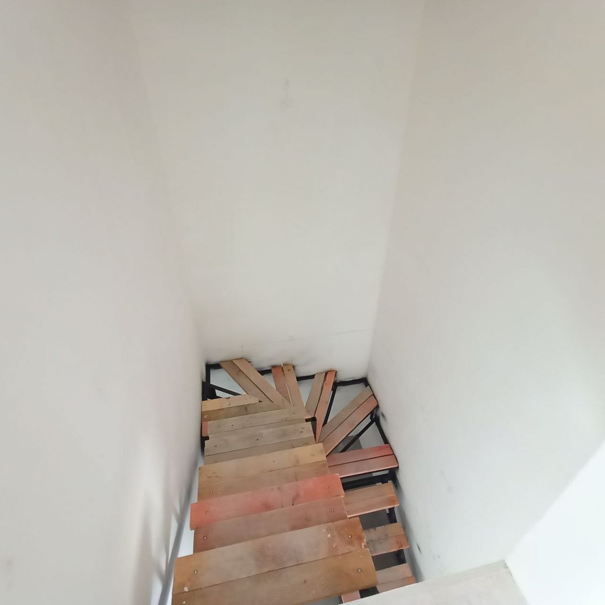 1835902616368182