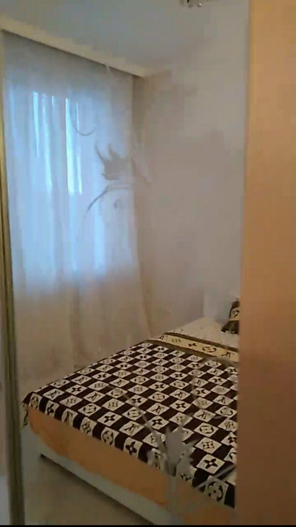 1837102751176183