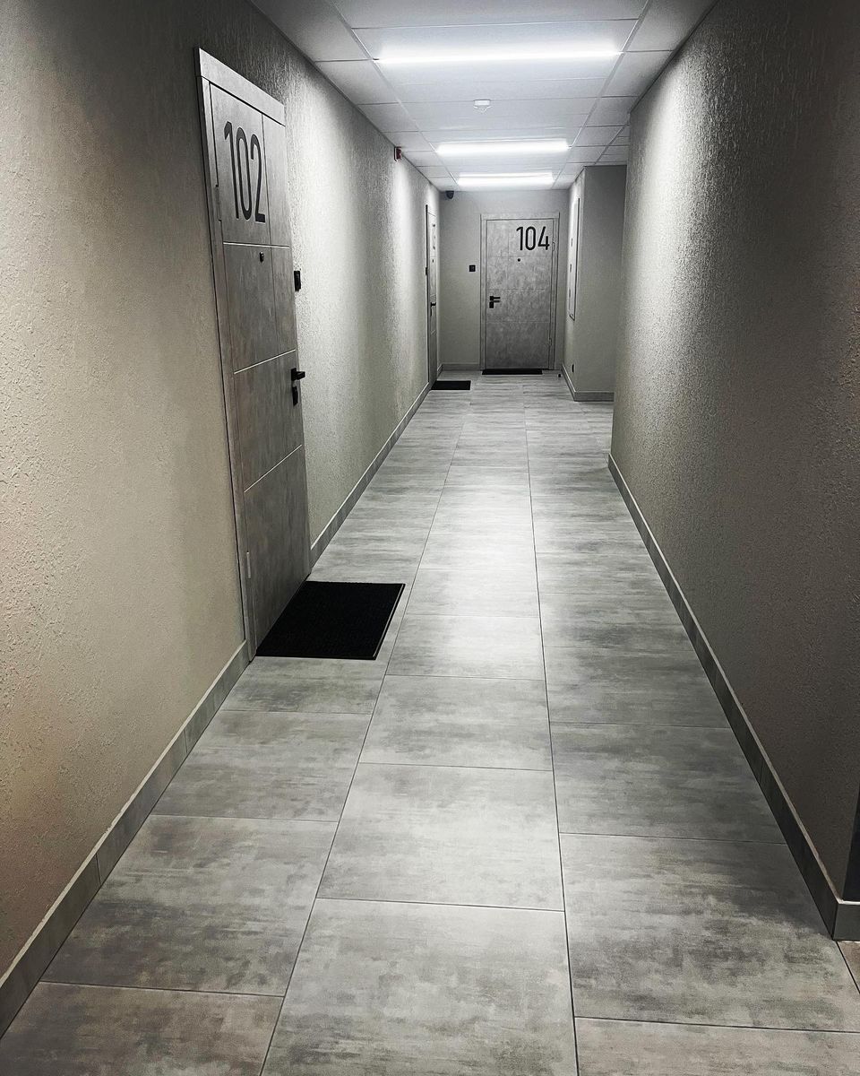 1831446845265184
