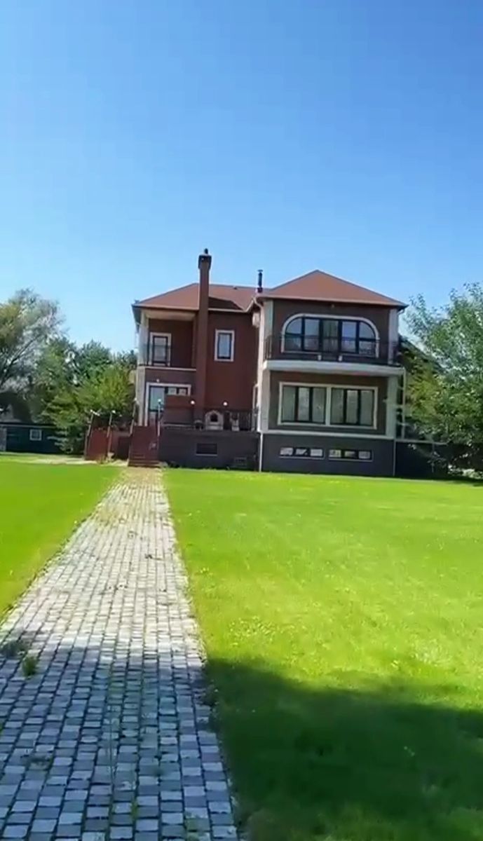 1834277750059184