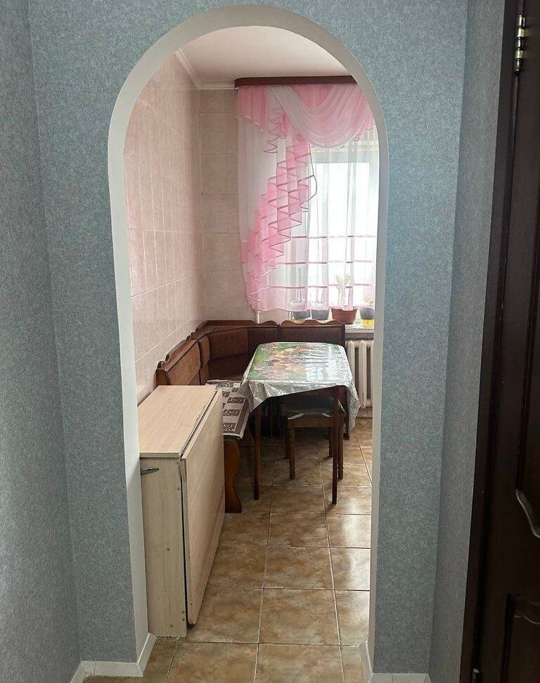 1836075404030185