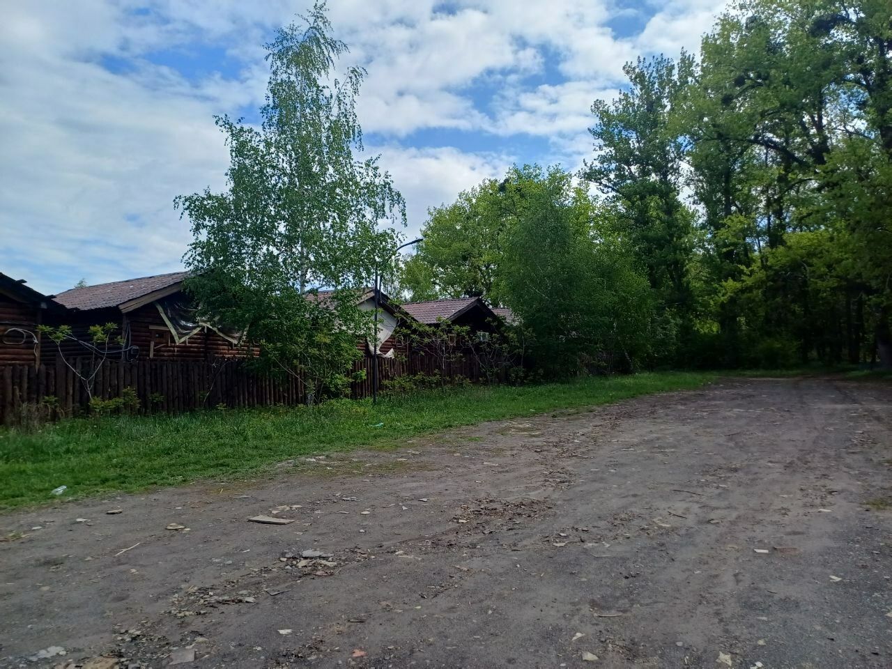 1832013805223187