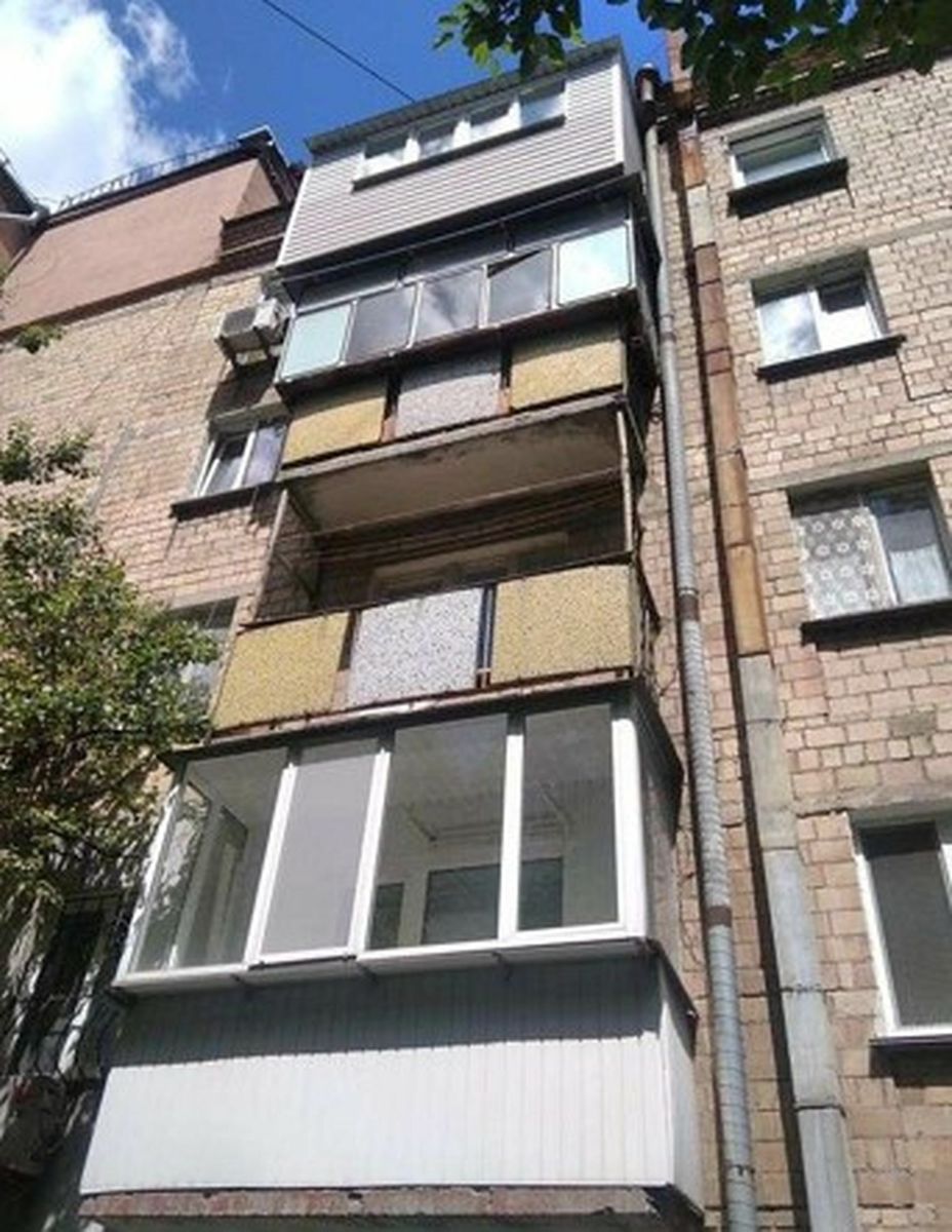 1836988699560187
