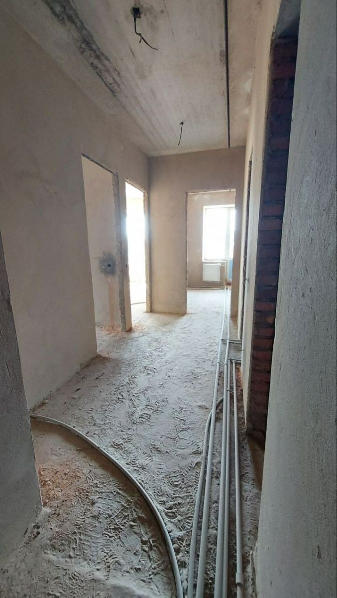 1834723804649019