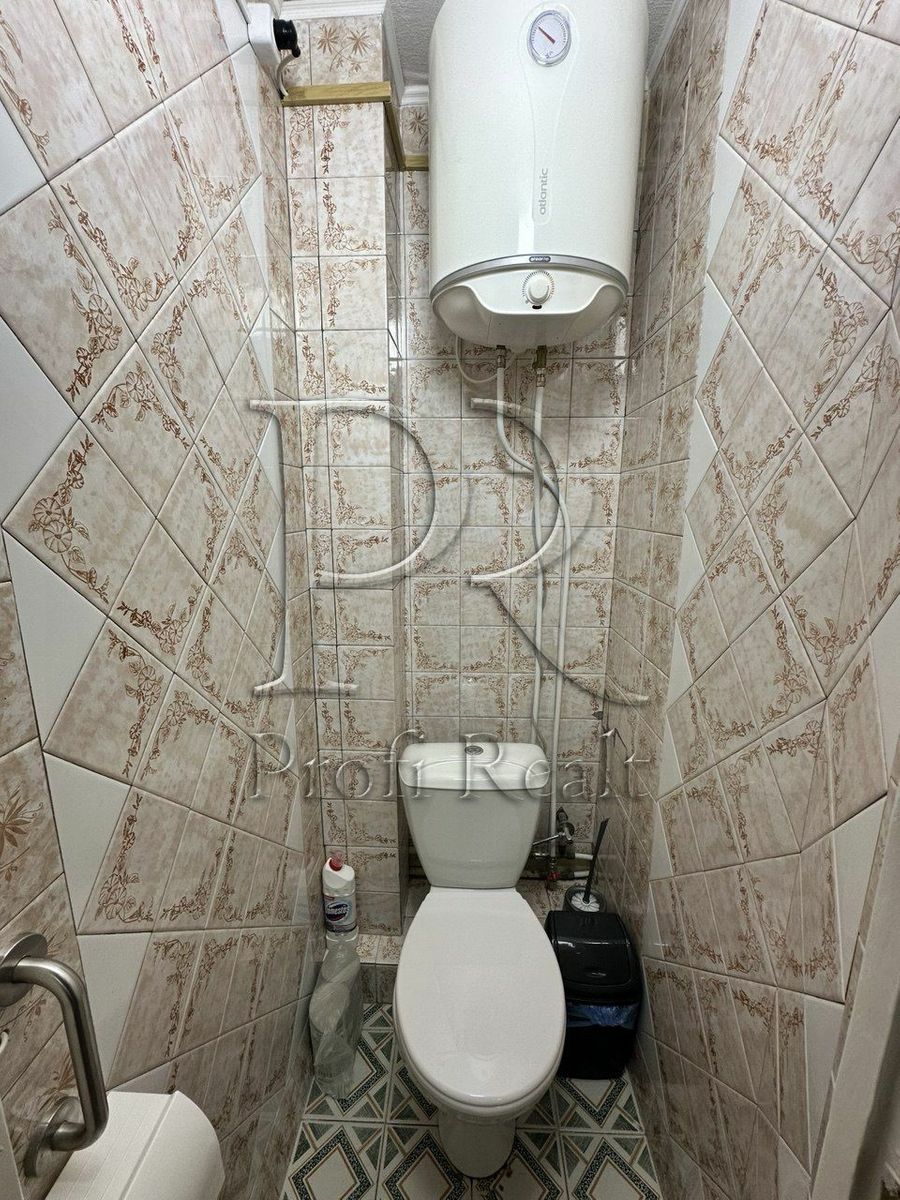 1837067709543190