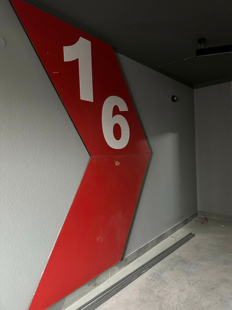 1825785737897191