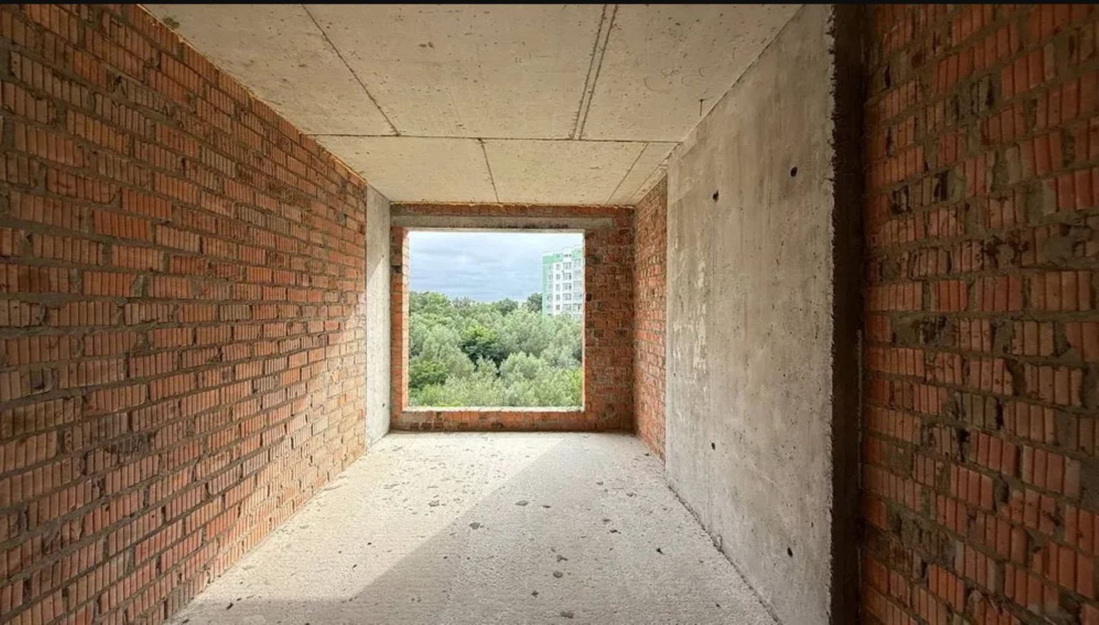 1840437060694192
