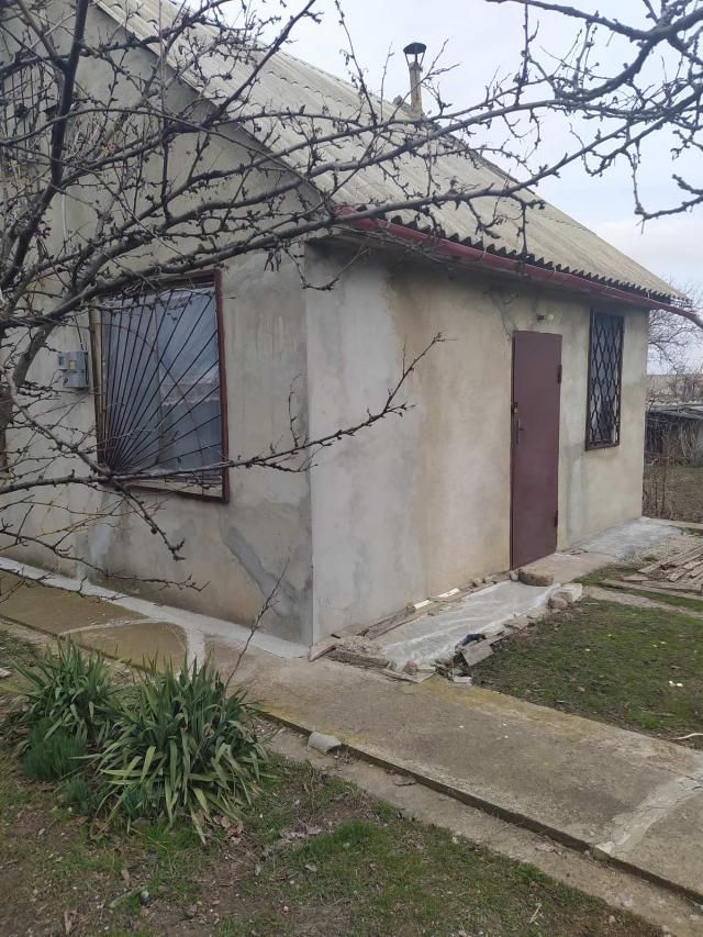 1837334370605195
