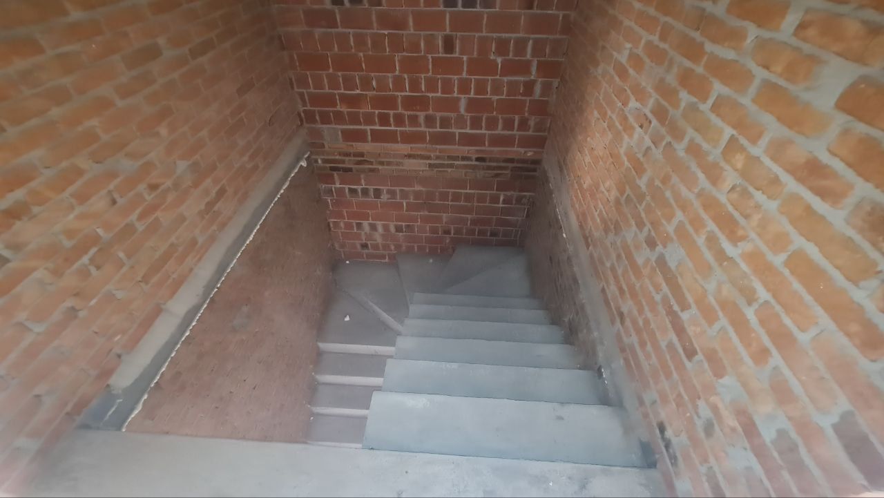 1841890755917195