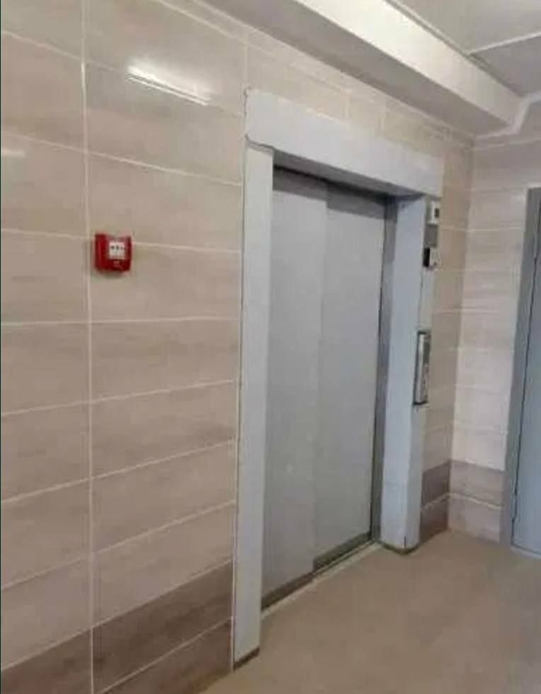 1835889854614196