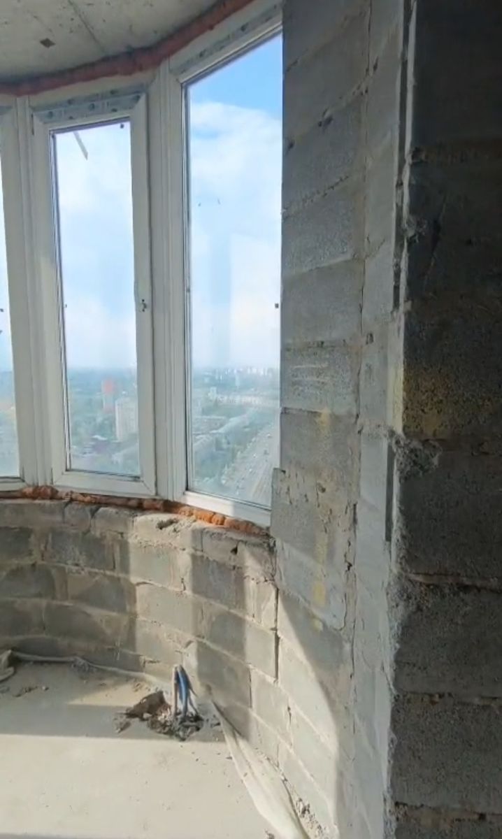 1835795204318197