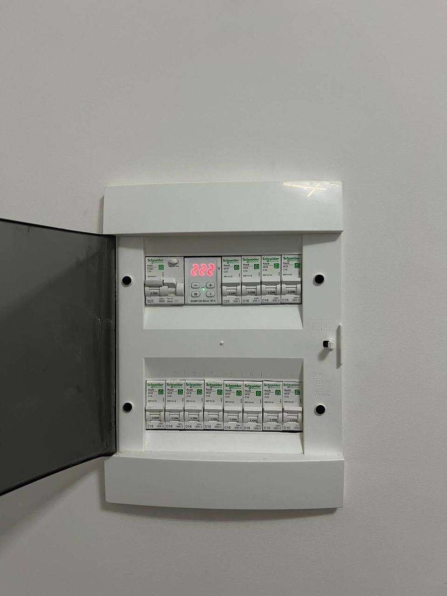 1833309784481198