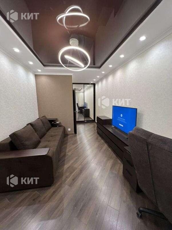 1834003278900020