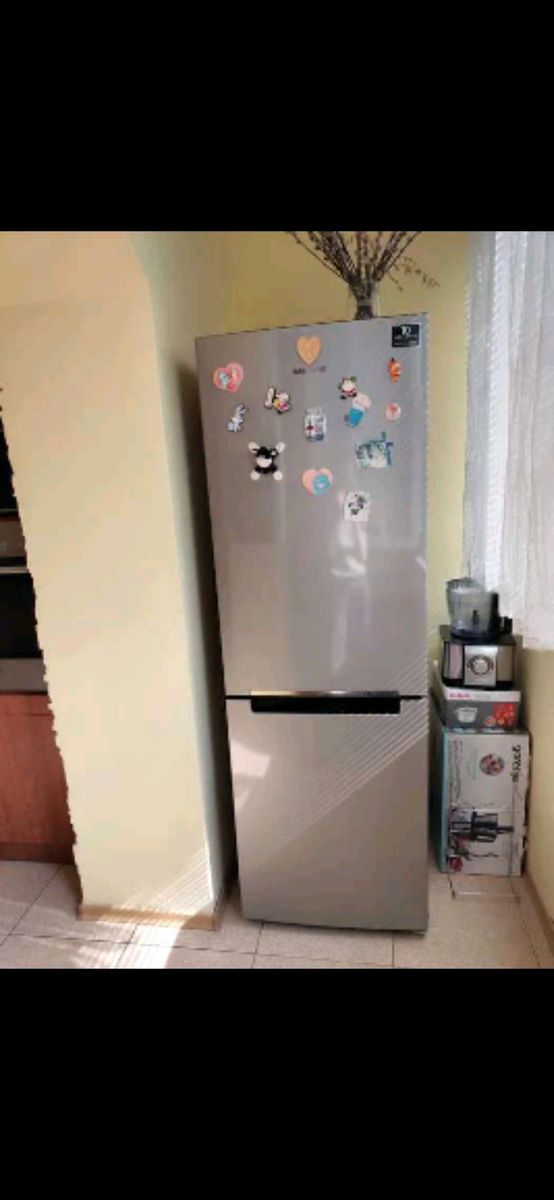 1834172565452200
