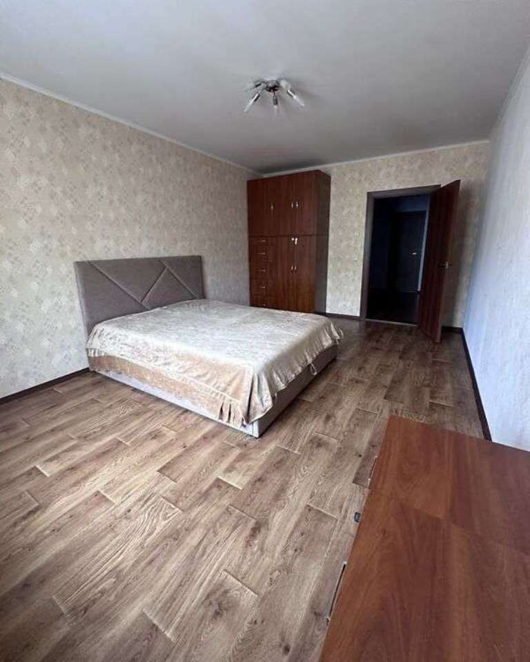1835436143128200