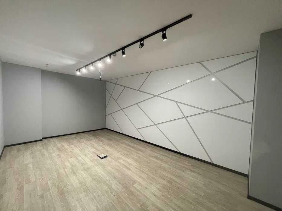 1835989588893201