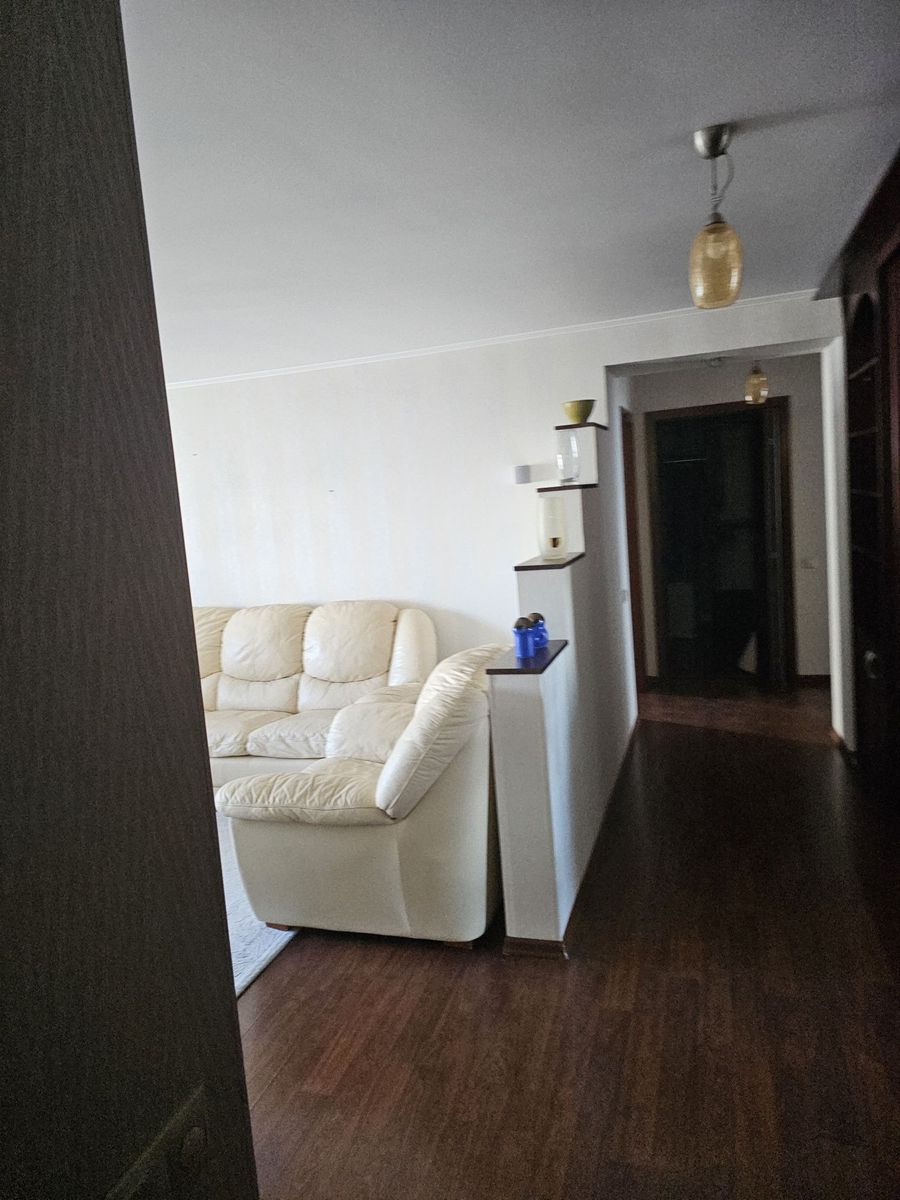 1840081672824203