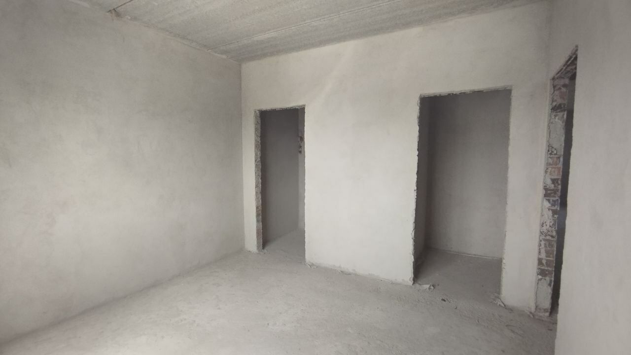 1835432201872205