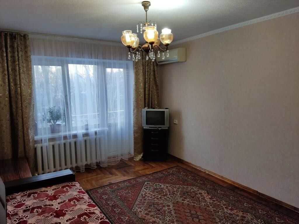 1804568222372206