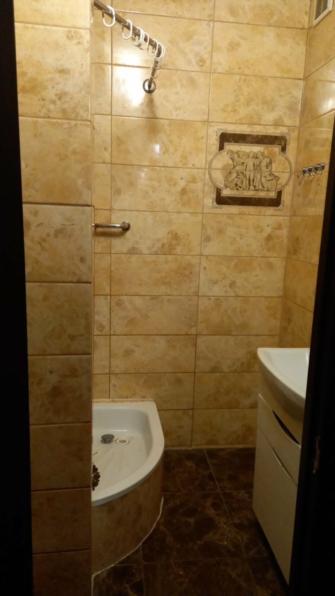 1836978679314206