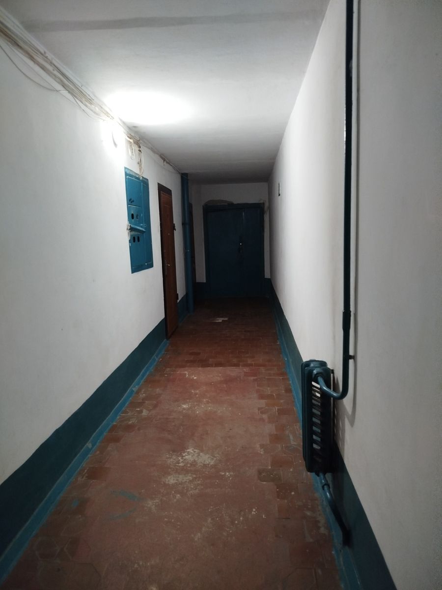 1828548792737208