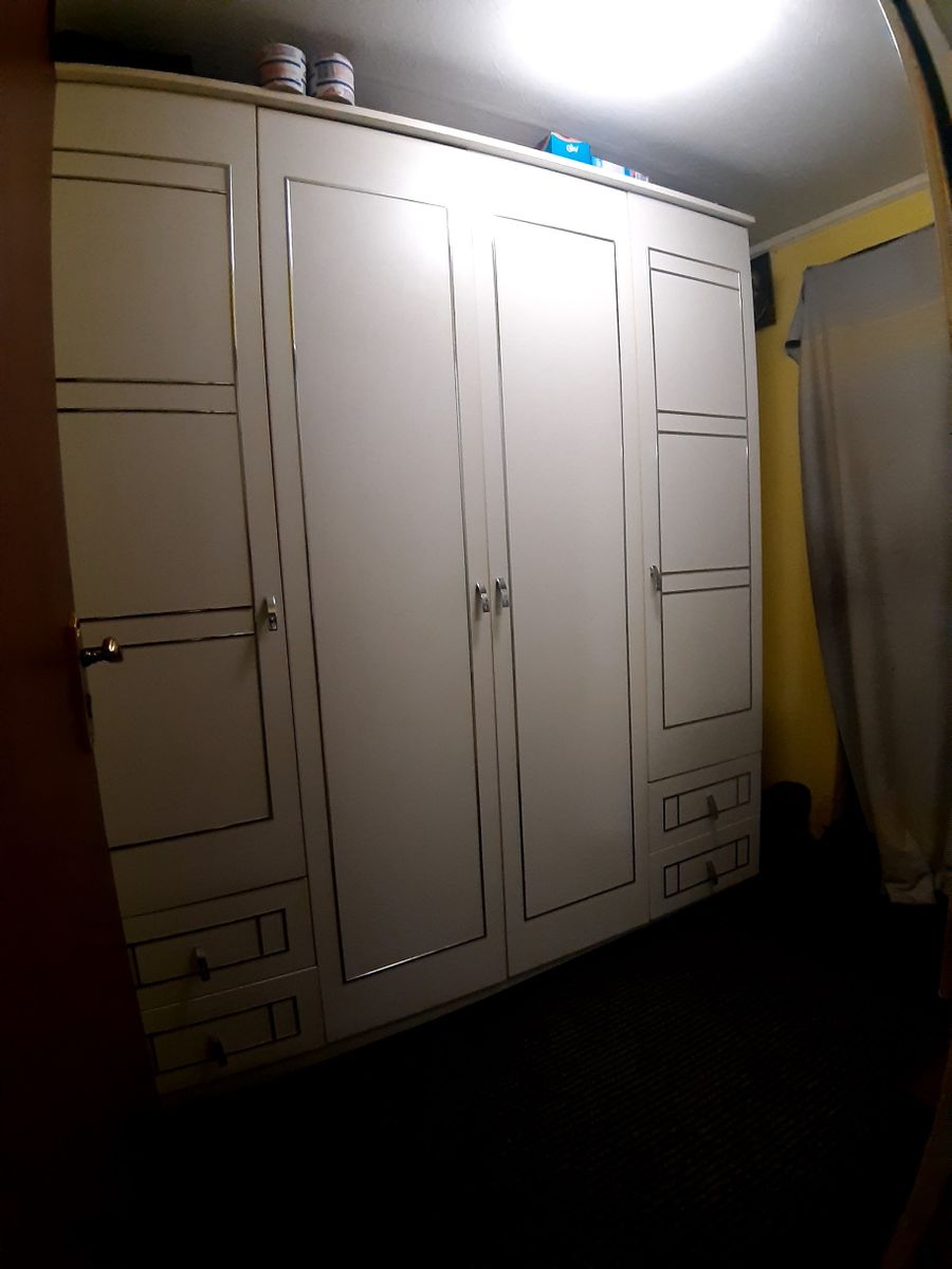 1826763206385209