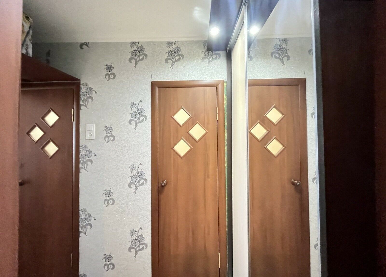 1835994666764210